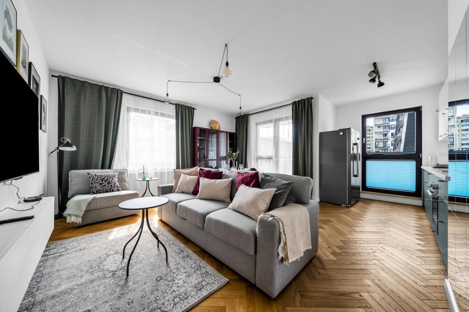 Skierniewicka Apt - Parking, Workspace, Balcony - By Rentujemy Warszawa Eksteriør billede